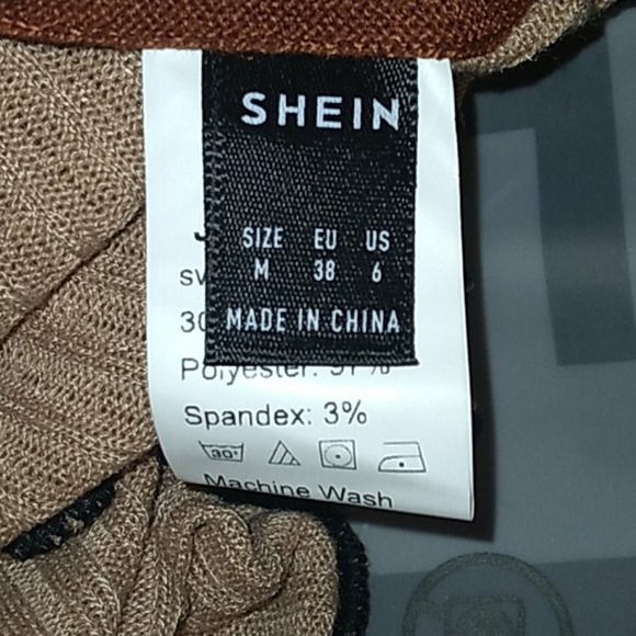 *NWT* A block color style shirt - Picture 3 of 6